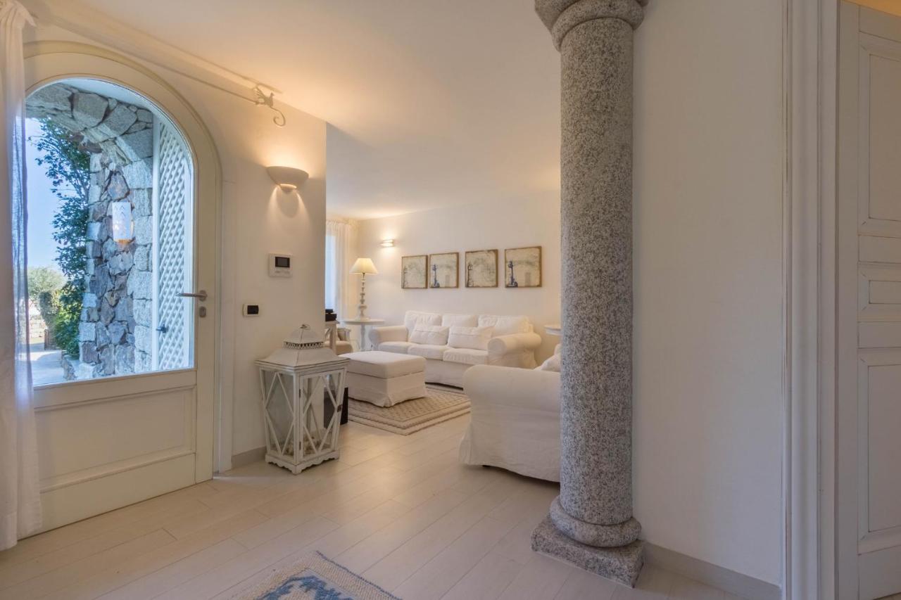 Villa Bougainvillea Con Piscina E Giardino Privato A Pochi Passi Dal Mare Castiadas Eksteriør billede