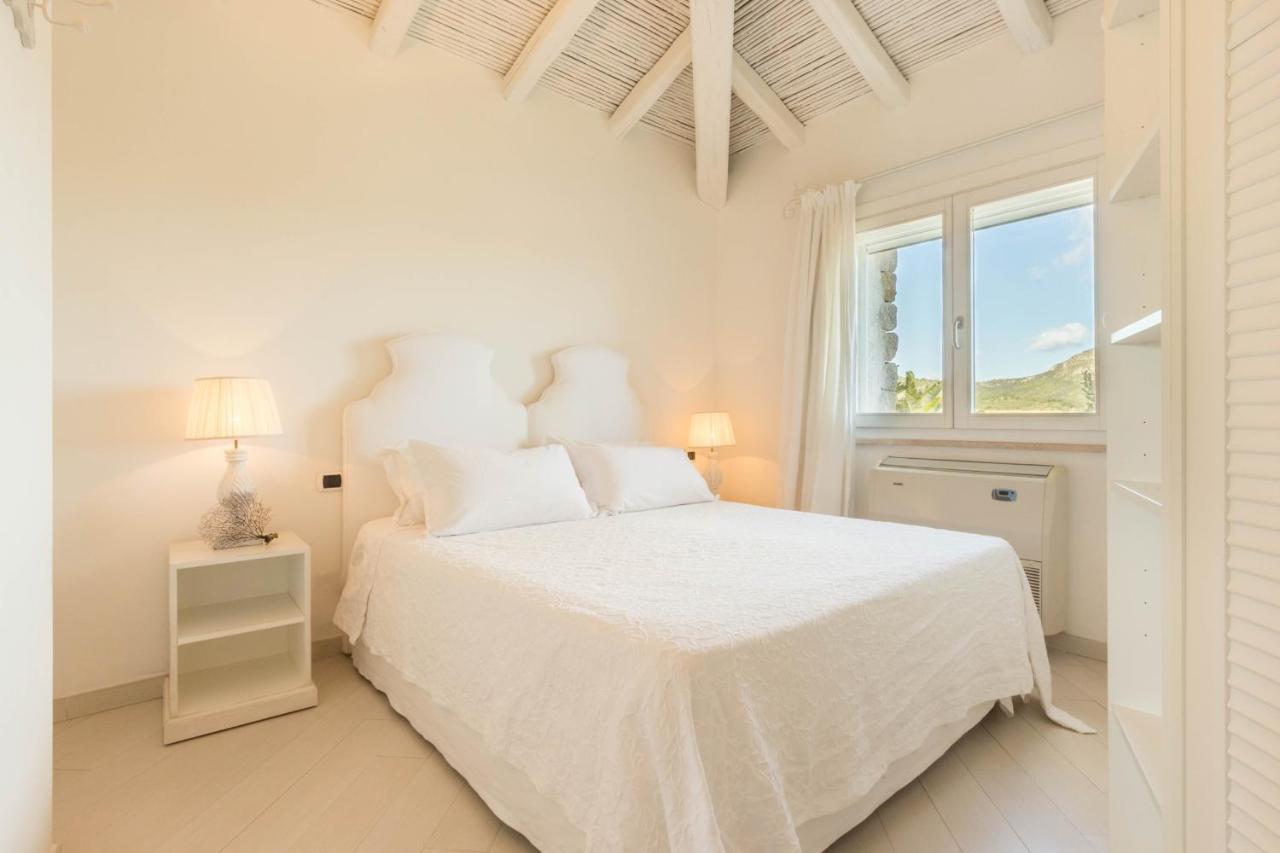 Villa Bougainvillea Con Piscina E Giardino Privato A Pochi Passi Dal Mare Castiadas Eksteriør billede
